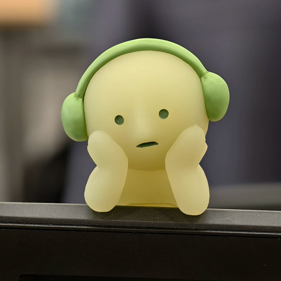 Glow-in-the-Dark Mini Figures  - Phone Accessories Sonny Angel recension och pris