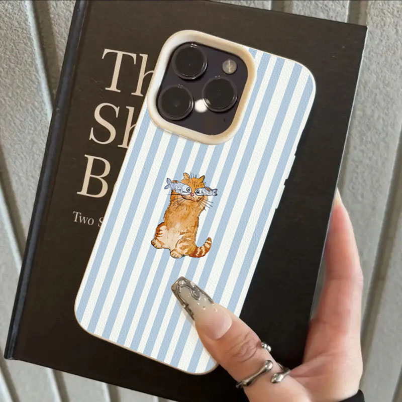 Cute Striped Kitten Fish Desig - Xo Phone Accessories recension och pris